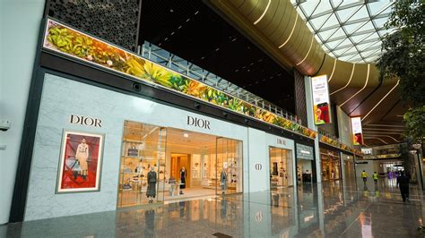 goyard doha airport|doha hamad airport restaurants.